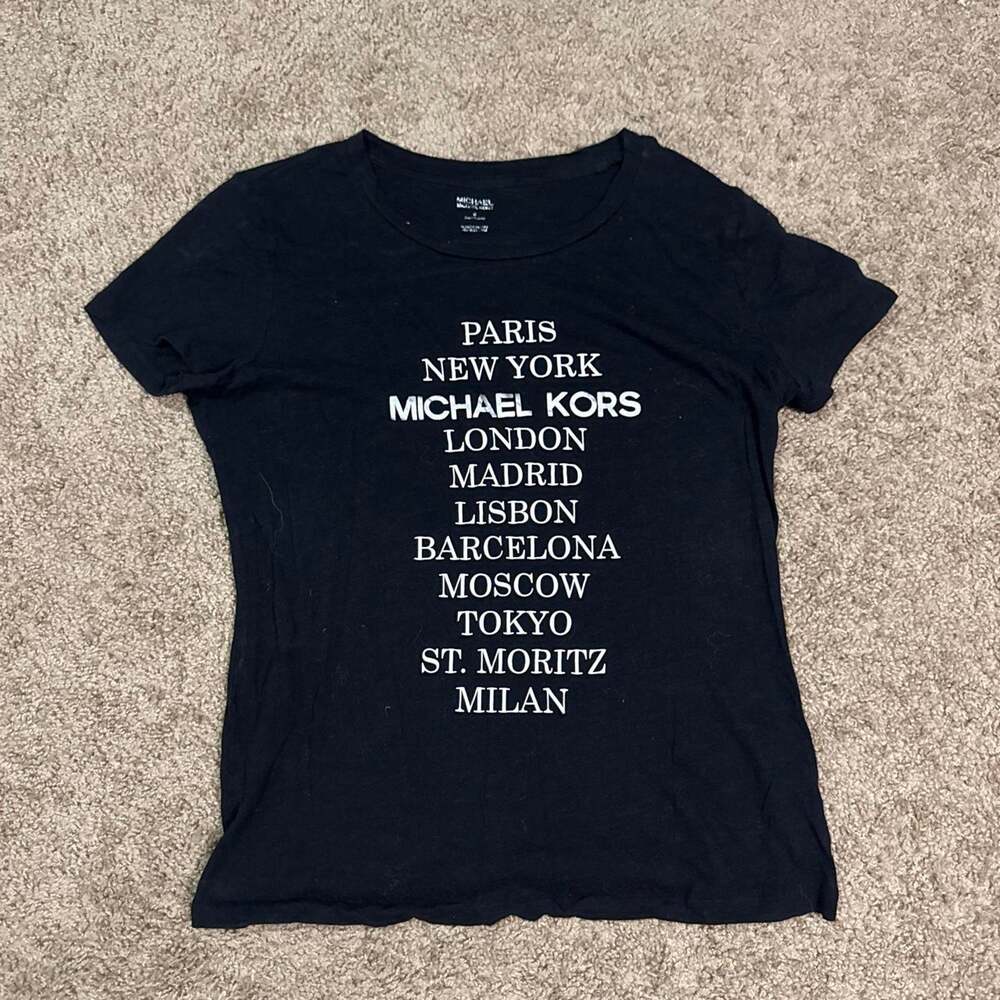 Micheal kora shirt size small